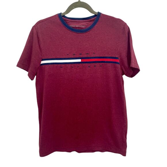 Tommy Hilfiger Men’s Vintage-Style Cotton Crewneck Stripe Graphic Red T-shirt - Picture 1 of 8